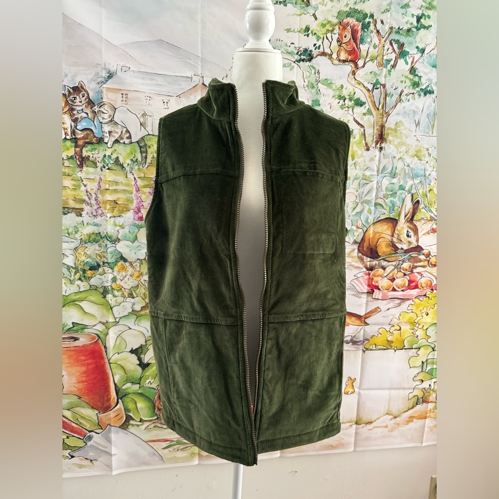 NWOT ADULT SHERPA/CORDUROY REVERSIBLE VEST | SPRUCE - M/L